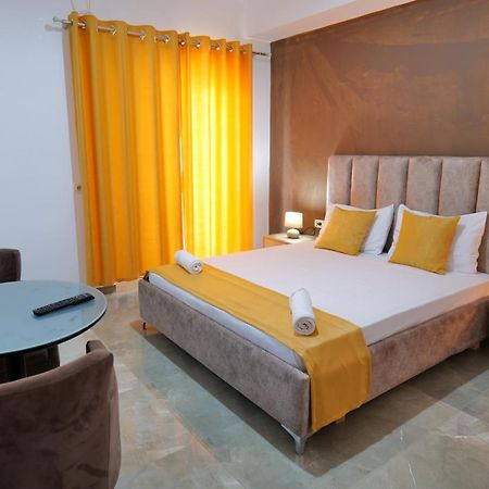 Hotel Adi-Vera Sarandë Exteriér fotografie