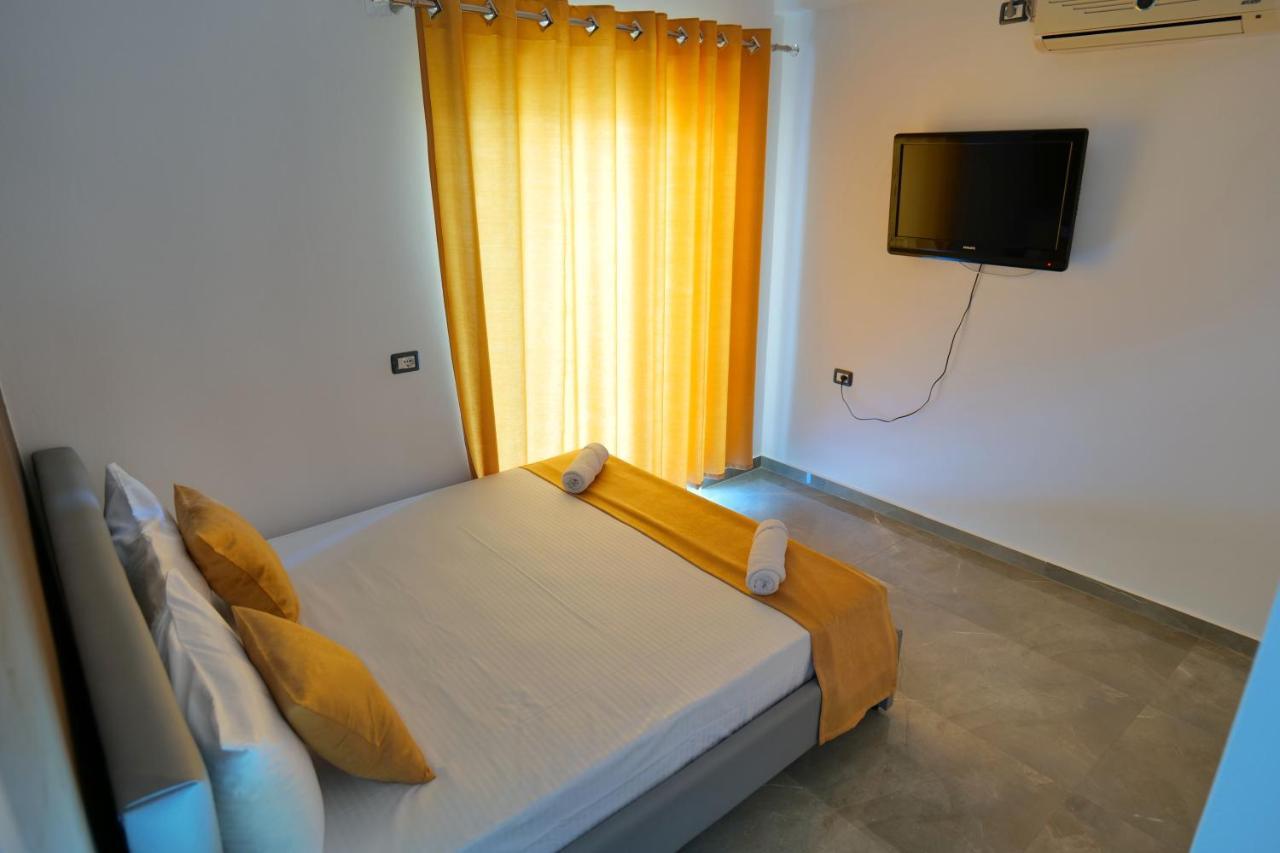 Hotel Adi-Vera Sarandë Exteriér fotografie