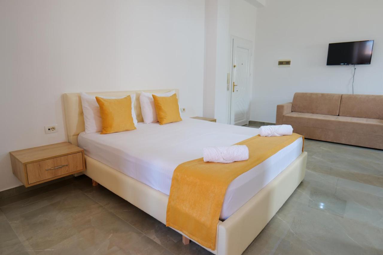 Hotel Adi-Vera Sarandë Exteriér fotografie