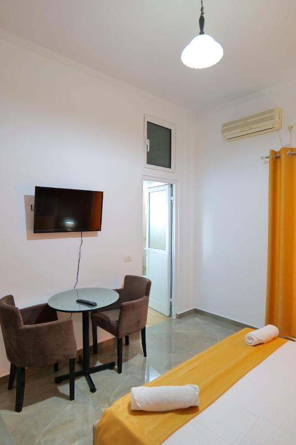 Hotel Adi-Vera Sarandë Exteriér fotografie