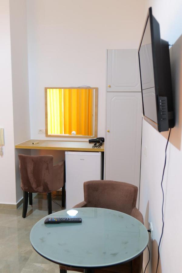 Hotel Adi-Vera Sarandë Exteriér fotografie