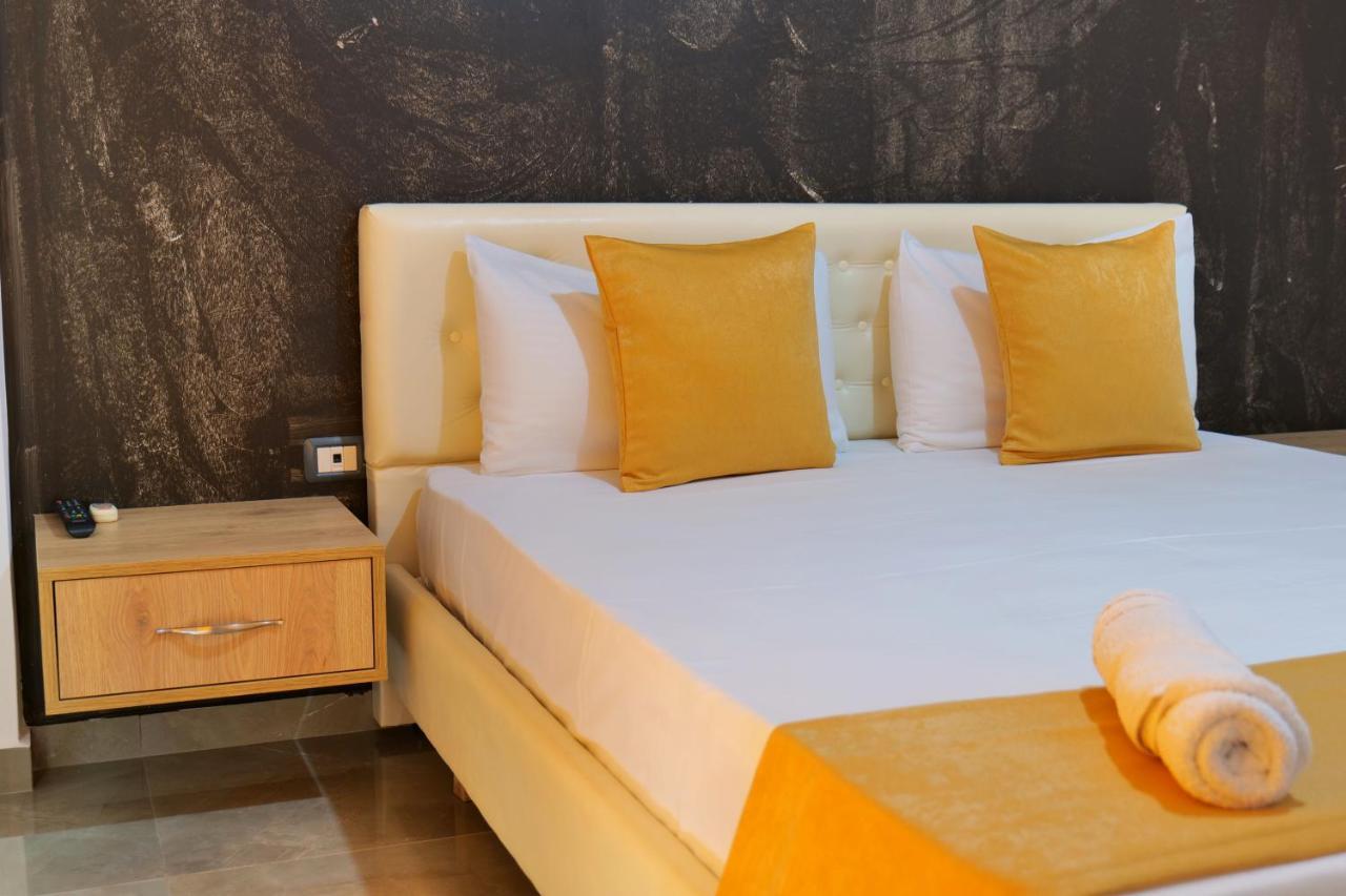 Hotel Adi-Vera Sarandë Exteriér fotografie