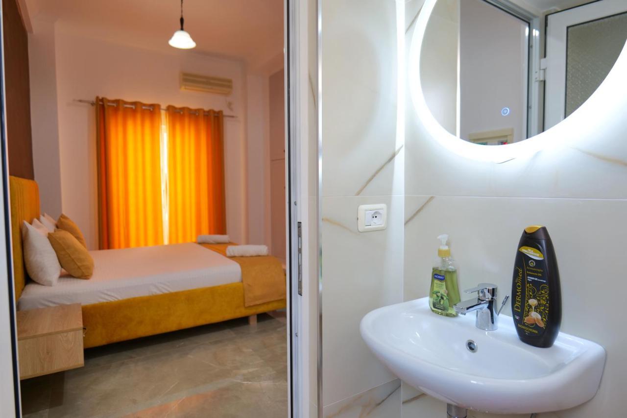 Hotel Adi-Vera Sarandë Exteriér fotografie